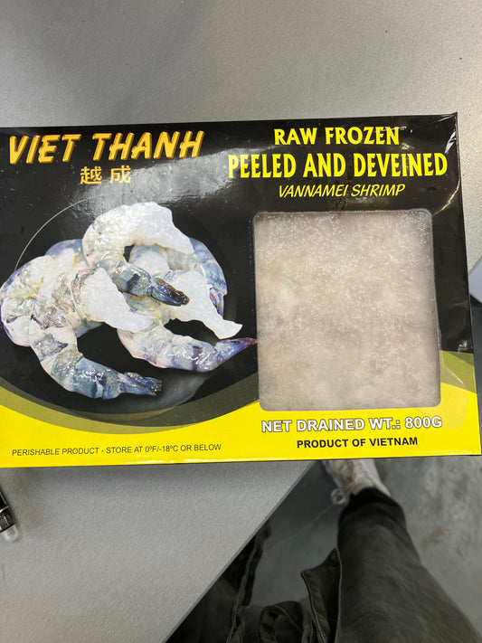 Viet Thanh peeled & deveined vennamei shrimp 800g / 越成去殻大蝦 26/30